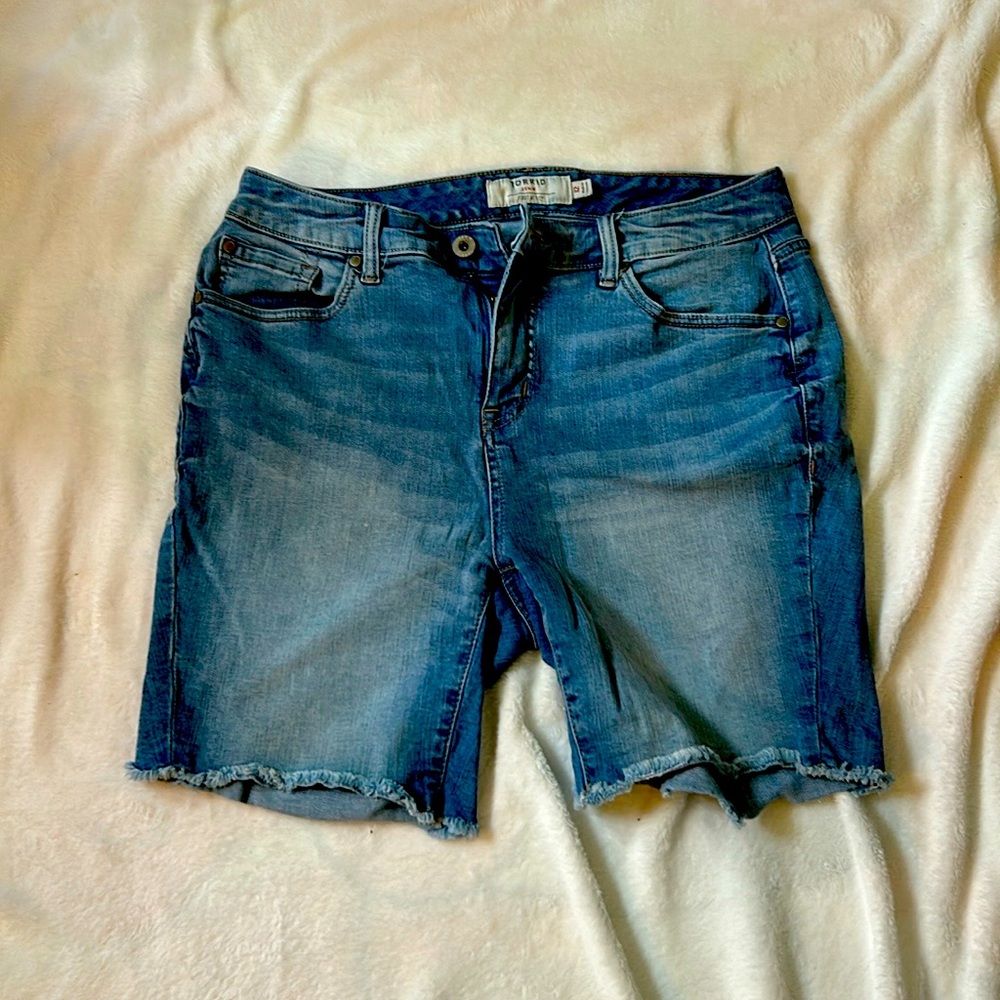 Torrid Jean shorts